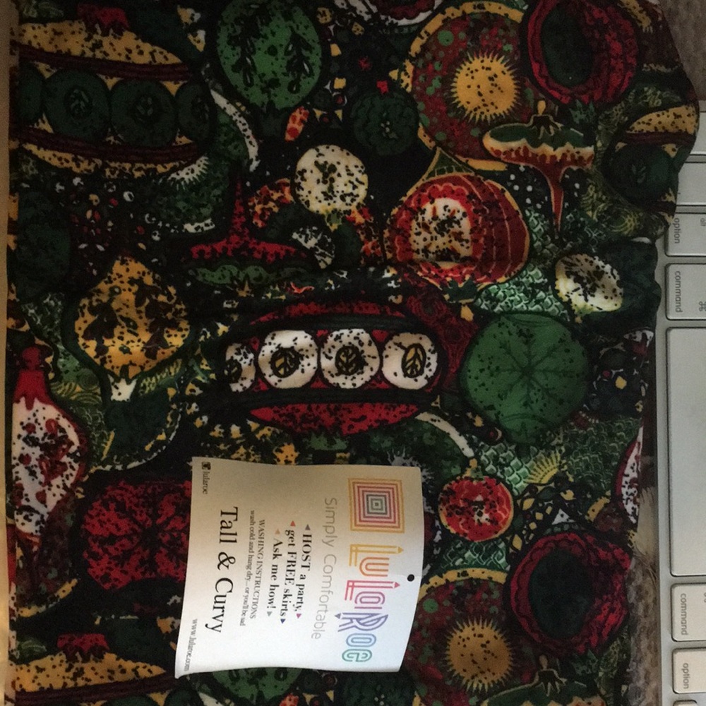 Lularoe Christmas leggings tc